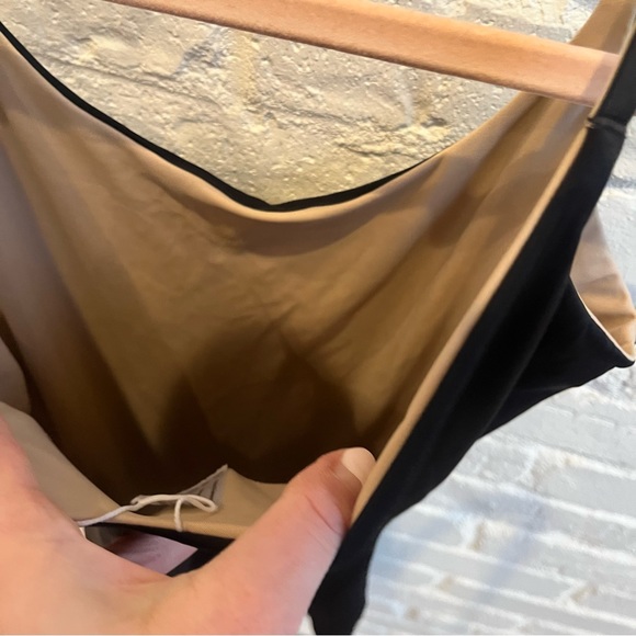 Assets By Spanx Tank Top Size XL - Picture 6 of 16